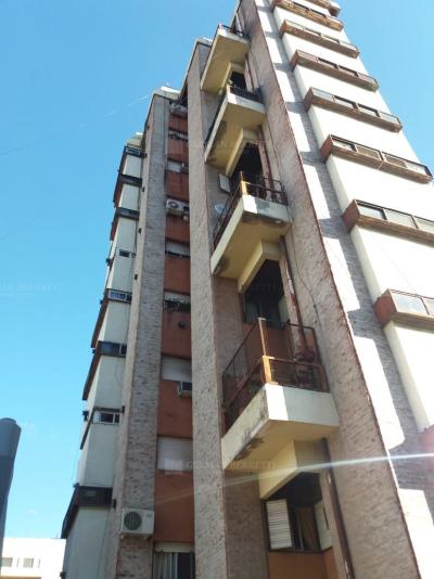 Departamento en venta en Lanus Este, Lanus