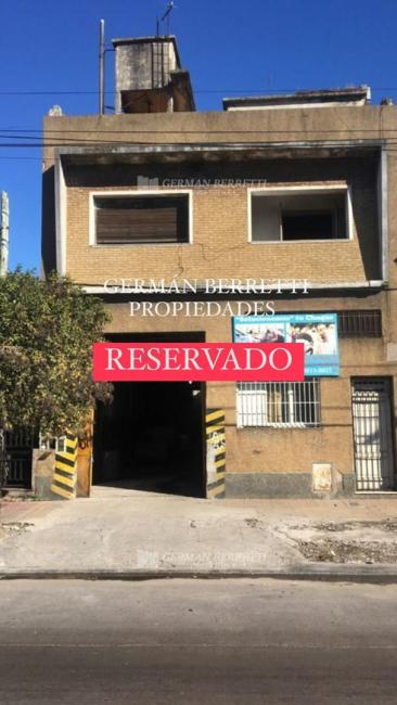 Depósito en venta en Lanus Este, Lanus