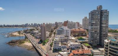 Departamento 2 dormitorios en venta en Punta del Este, Punta del Este