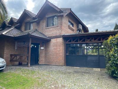 Casa 4 dormitorios en venta en Francisco Álvarez, Moreno