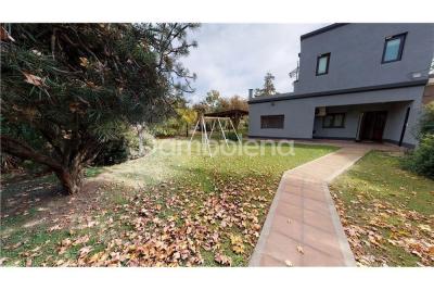 Casa 3 dormitorios en venta en Moreno, Moreno