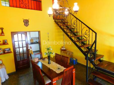 Casa 5 dormitorios en venta en Moreno, Moreno