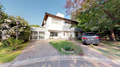 Casa en venta en El Casco de Moreno, Moreno