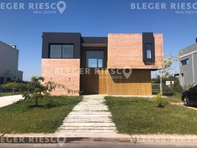 Casa 3 dormitorios en venta en San Matias, Escobar