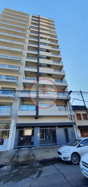 Cochera en venta en La Plata