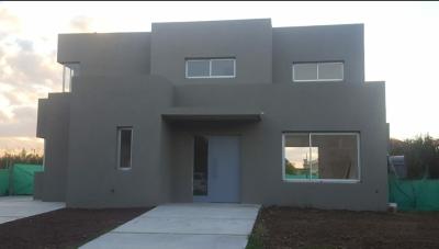 Casa 3 dormitorios en venta en General Pacheco, Tigre
