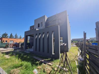 Casa 3 dormitorios en venta en Villanueva, Tigre