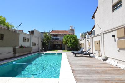 Casa 5 dormitorios en venta en Parque Avellaneda, Ciudad de Buenos Aires