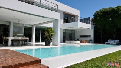 Casa 4 dormitorios en venta en Nordelta, Tigre