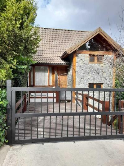Casa 2 dormitorios en venta en Las Margaritas, Bariloche
