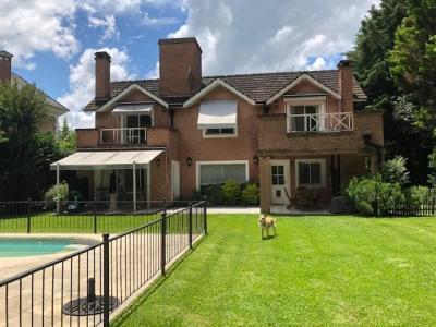 Casa 4 dormitorios en venta en Haras del Pilar, Pilar