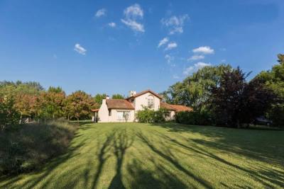 Casa en venta en La Escondida, Pilar