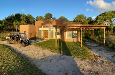 Casa 3 dormitorios en venta en Villarobles, Pinamar