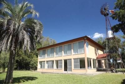 Casa 10 dormitorios en venta en Pilar, Pilar