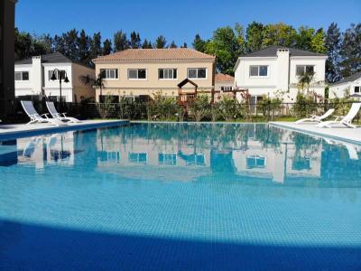 Departamento en venta en Liquidambar, Pilar