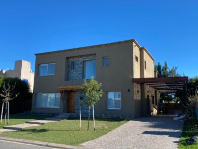 Casa en venta en San Francisco, Villanueva