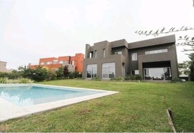 Casa 5 dormitorios en venta en Nordelta, Tigre