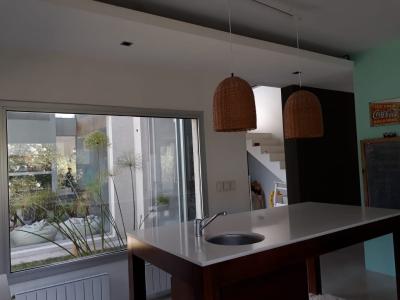Casa 3 dormitorios en venta en Villanueva, Tigre