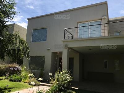 Casa en venta en Neuquen Capital, Neuquen