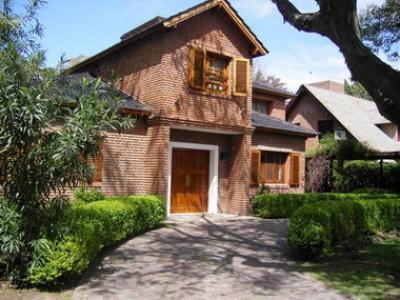 Casa en venta en Highland Park CC, Pilar