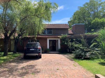Casa en venta en Highland Park CC, Pilar