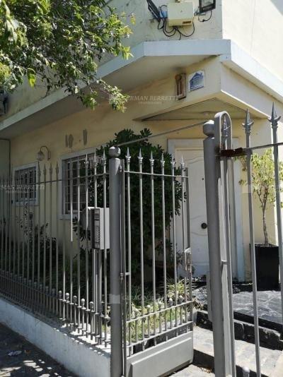Departamento 2 dormitorios en venta en Lanus Este, Lanus