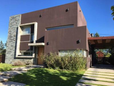 Casa en venta en Los Alisos, Nordelta