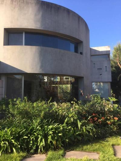 Casa 6 dormitorios en venta en Tigre