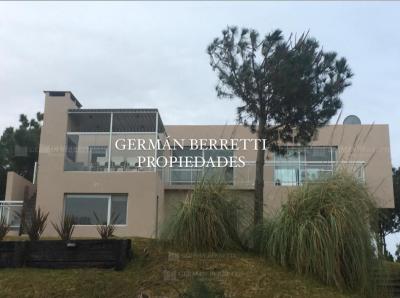 Casa 4 dormitorios en venta en Maritimo II, Costa Esmeralda