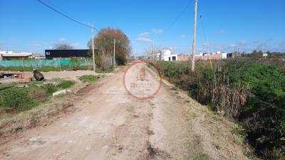 Terreno en venta en Villa Castells, La Plata