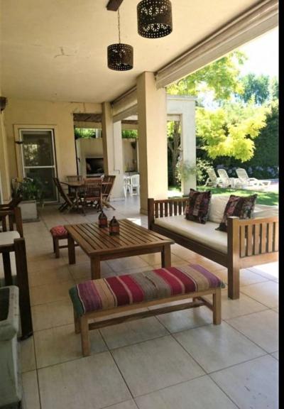 Casa en alquiler temporario en Santa Barbara, Tigre
