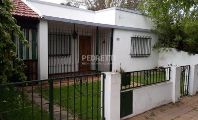 Casa 2 dormitorios en venta en Llavallol, Lomas de Zamora