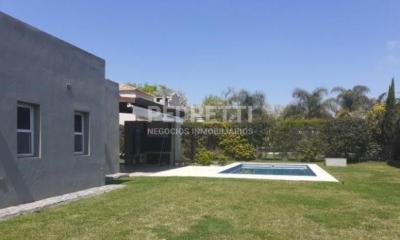 Casa 3 dormitorios en venta en Pilar