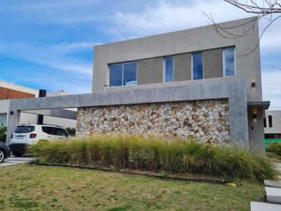 Casa en venta en Tipas, Nordelta