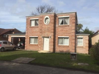 Casa 3 dormitorios en venta en Pilar Green Park, Pilar