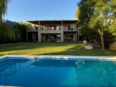 Casa en venta en Santa Clara, Villanueva