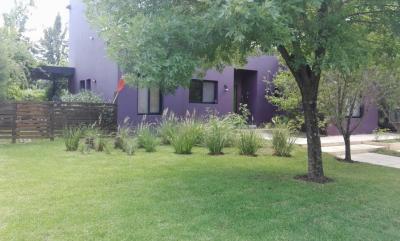 Casa 4 dormitorios en venta en Villanueva, Tigre