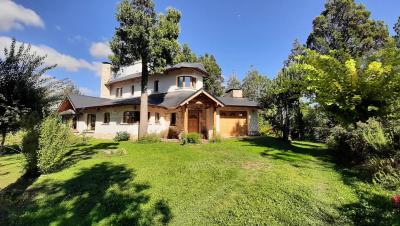 Casa 3 dormitorios en venta en Pajaro Azul, Bariloche