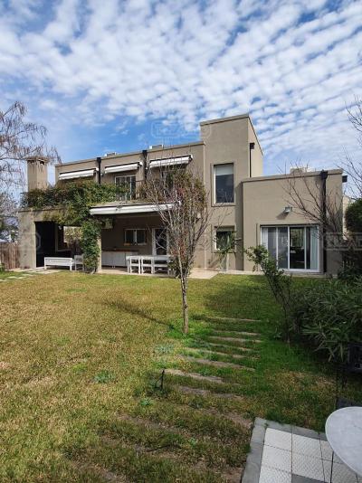 Casa en venta en San Agustin, Villanueva