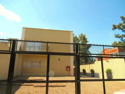 Departamento en venta en Pilar