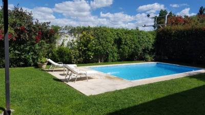 Casa 4 dormitorios en venta en Tigre, Tigre