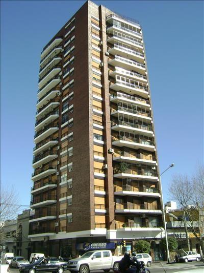 Departamento 3 dormitorios en venta en Avellaneda