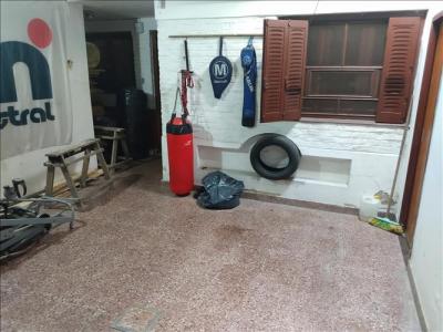 Casa 3 dormitorios en venta en Sarandi, Avellaneda