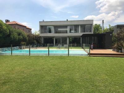 Casa en alquiler en Santa Barbara, Tigre
