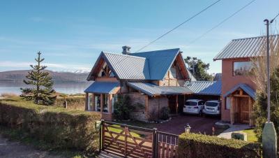 Casa 4 dormitorios en venta en Dina Huapi, Bariloche