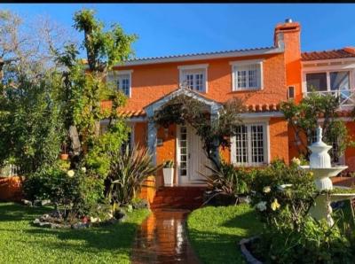 Casa en venta en Playa Mansa, Punta del Este