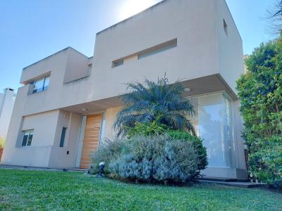 Casa 3 dormitorios en venta en El Aromo, Escobar