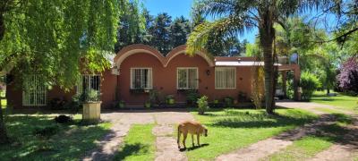 Casa 3 dormitorios en alquiler temporario en Parque Exaltacion, Exaltacion de la Cruz