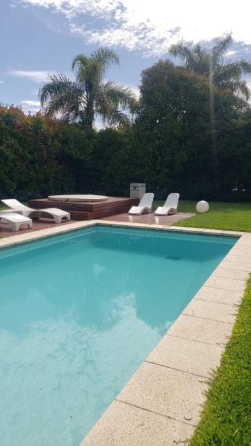 Casa 4 dormitorios en venta en Saint Matthew´s, Pilar