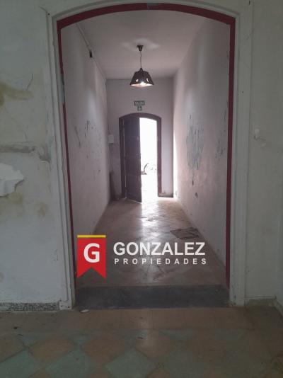 Oficina en alquiler en Pilar